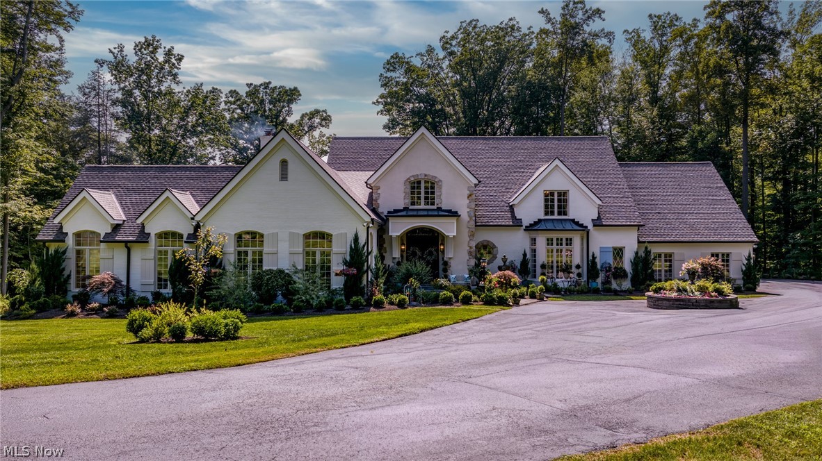 920 Chestnut Run Gates Mills OH 44040