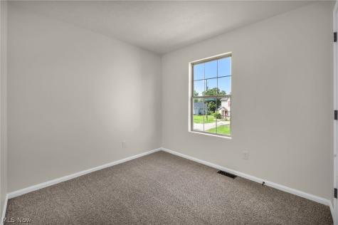 71 Chestnut Street Elyria OH 44035