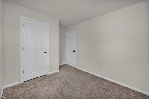 71 Chestnut Street Elyria OH 44035