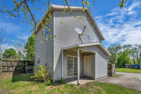 71 Chestnut Street Elyria OH 44035