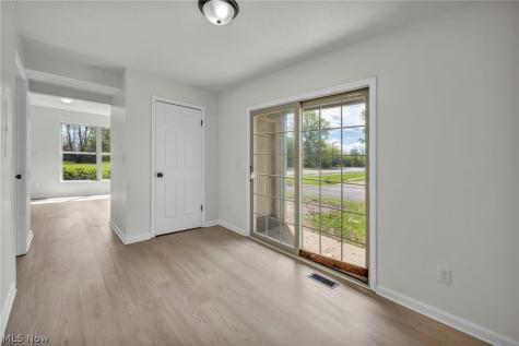 71 Chestnut Street Elyria OH 44035