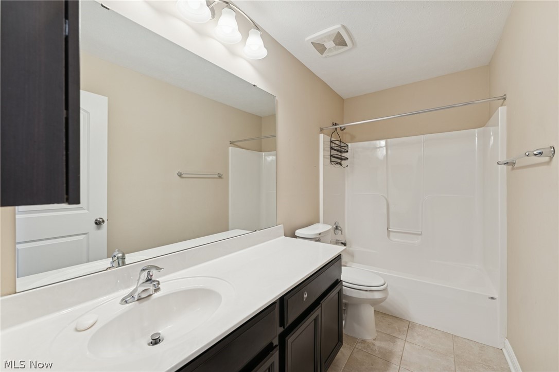 866 Somerby Circle Uniontown OH 44685