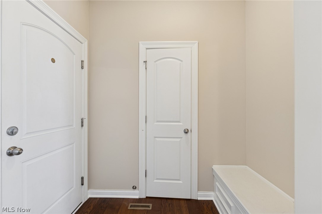 866 Somerby Circle Uniontown OH 44685