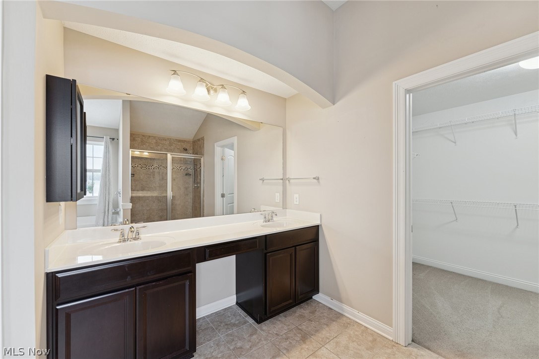 866 Somerby Circle Uniontown OH 44685