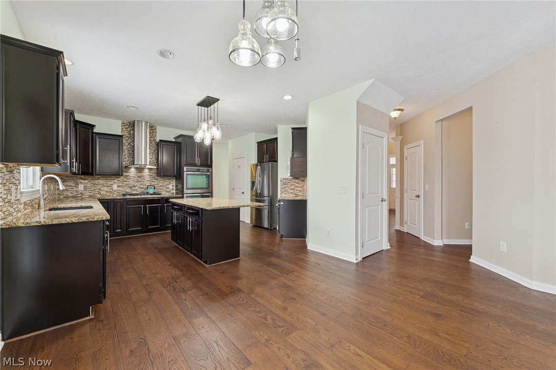 866 Somerby Circle Uniontown OH 44685