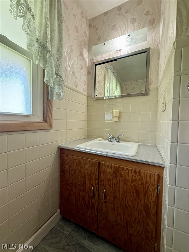 642 5th Street Niles OH 44446