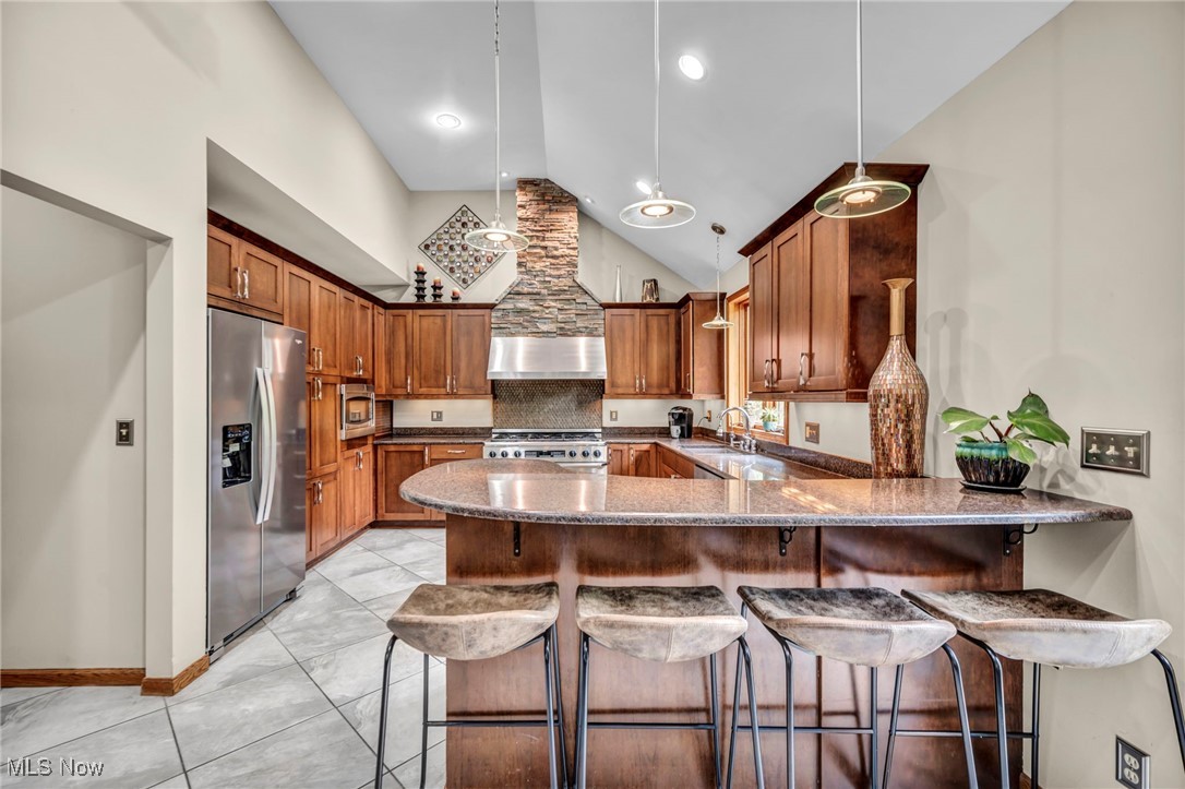 7454 Euclid Chardon Road Kirtland OH 44094