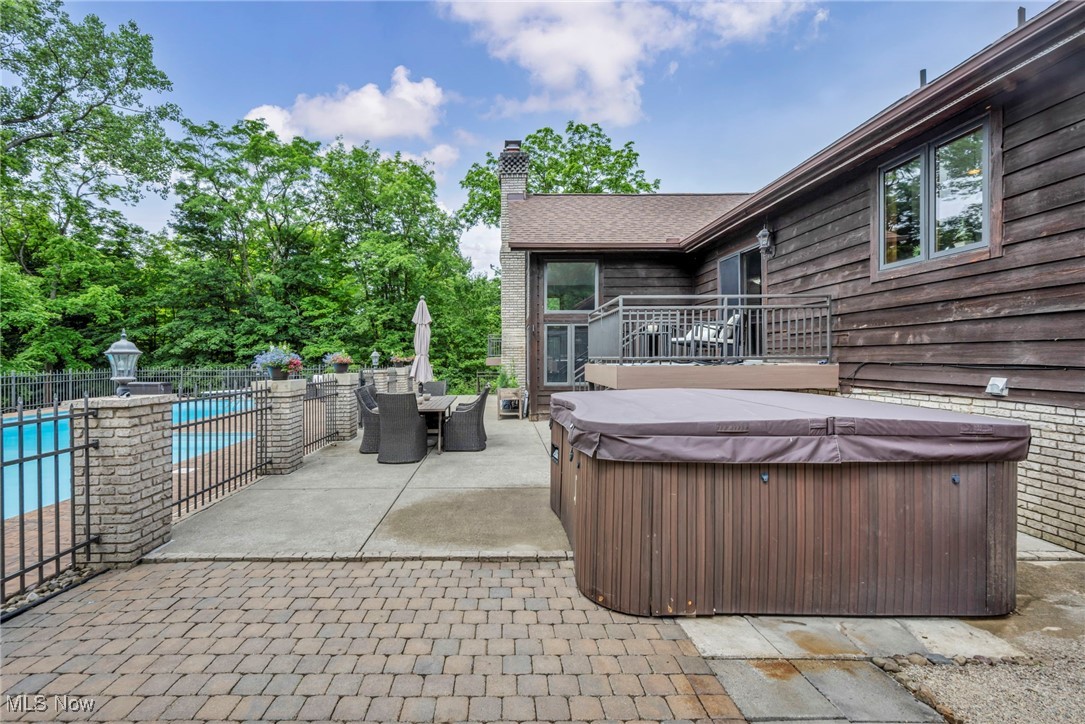 7454 Euclid Chardon Road Kirtland OH 44094
