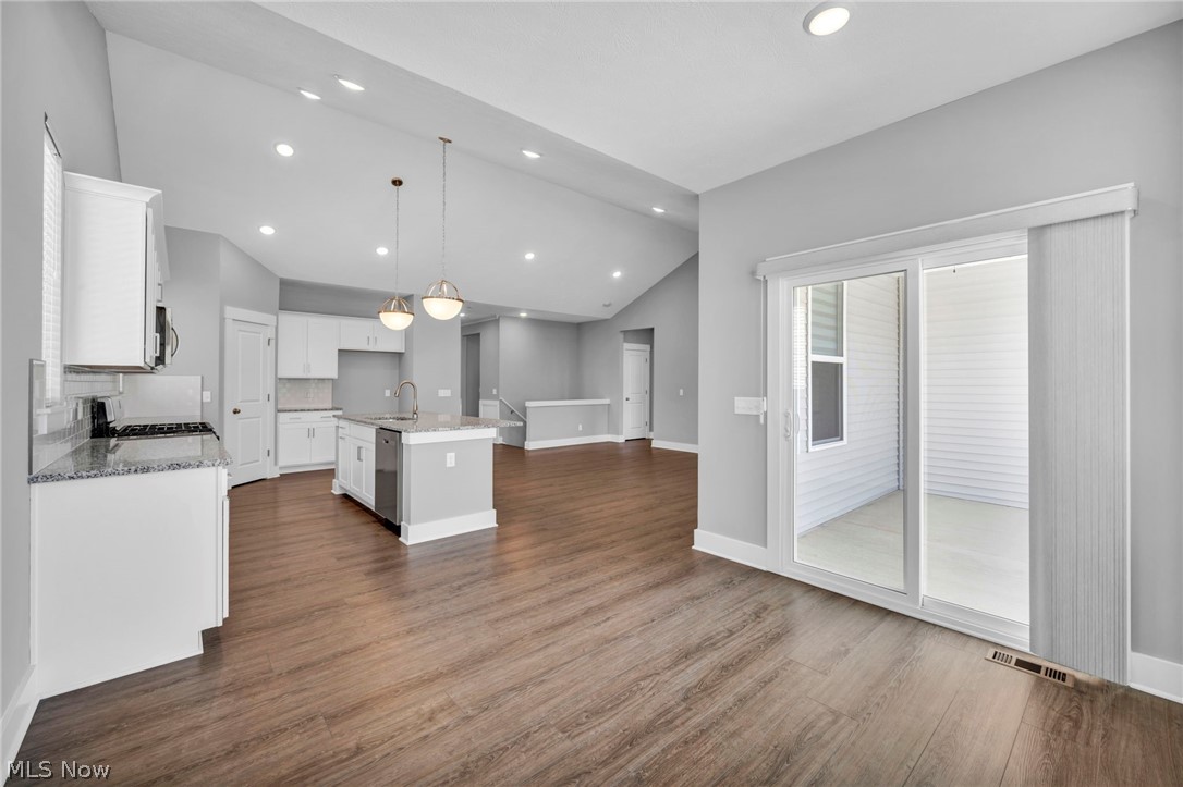 8896 Firethorne Drive Columbia Station OH 44028