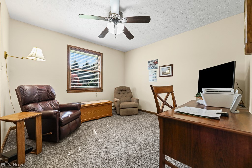 14281 Wade Avenue NE Hartville OH 44632
