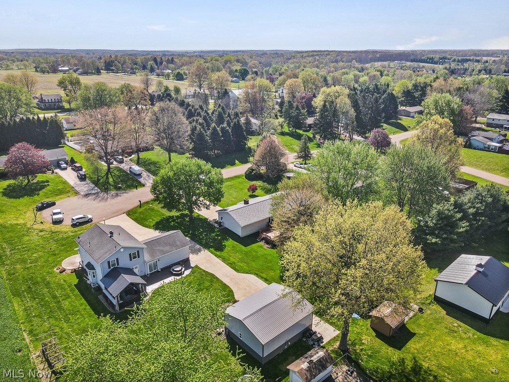 14281 Wade Avenue NE Hartville OH 44632
