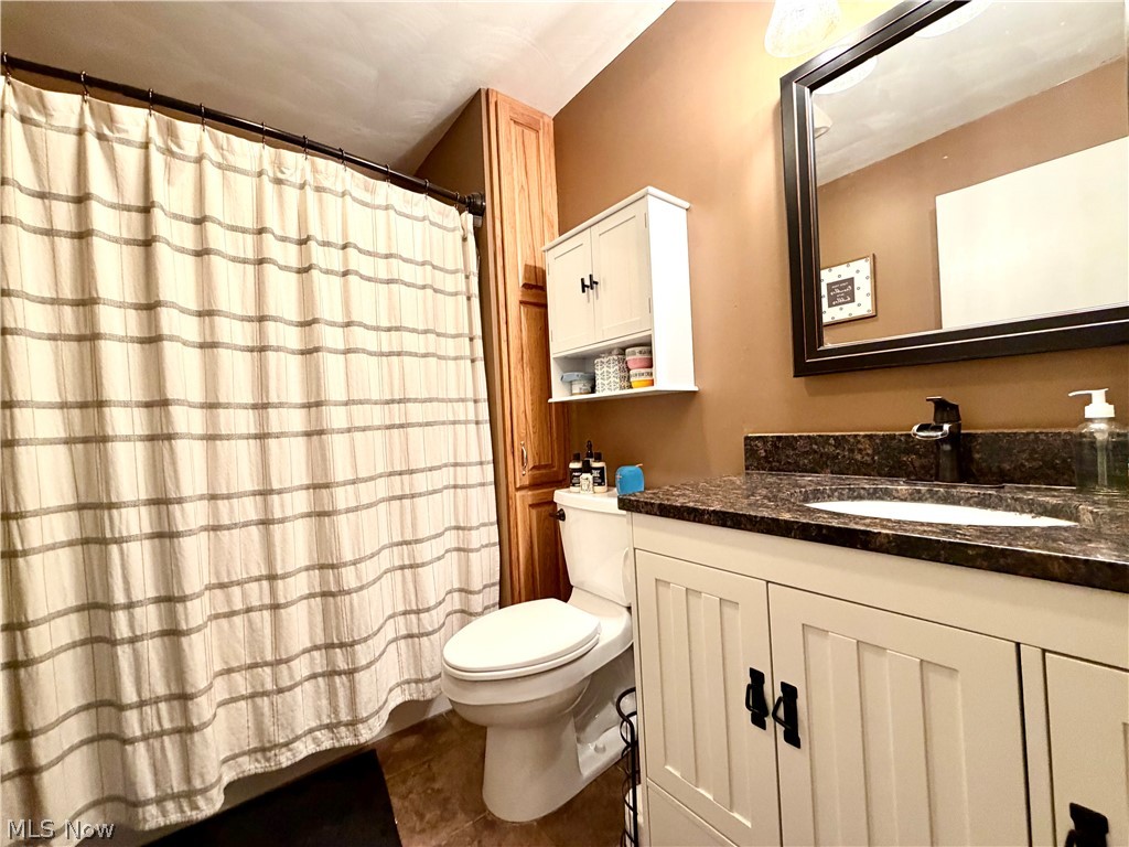 122 White Bell Circle Wellsburg WV 26070