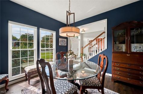 39280 Camelot Way Avon OH 44011
