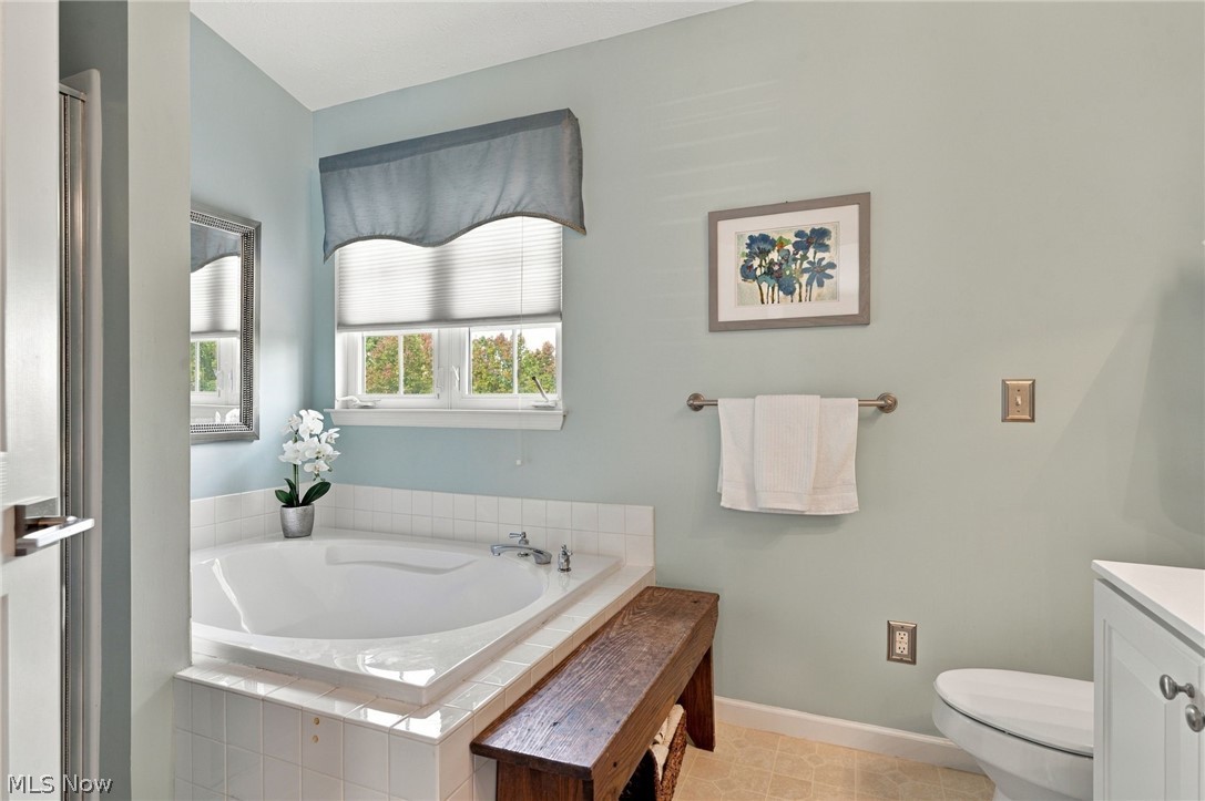 39280 Camelot Way Avon OH 44011