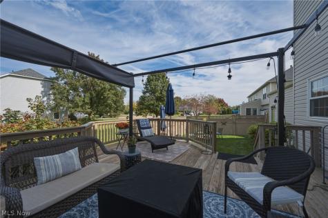 39280 Camelot Way Avon OH 44011