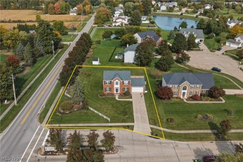 39280 Camelot Way Avon OH 44011