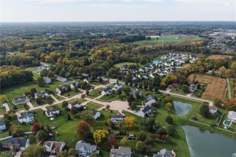 39280 Camelot Way Avon OH 44011