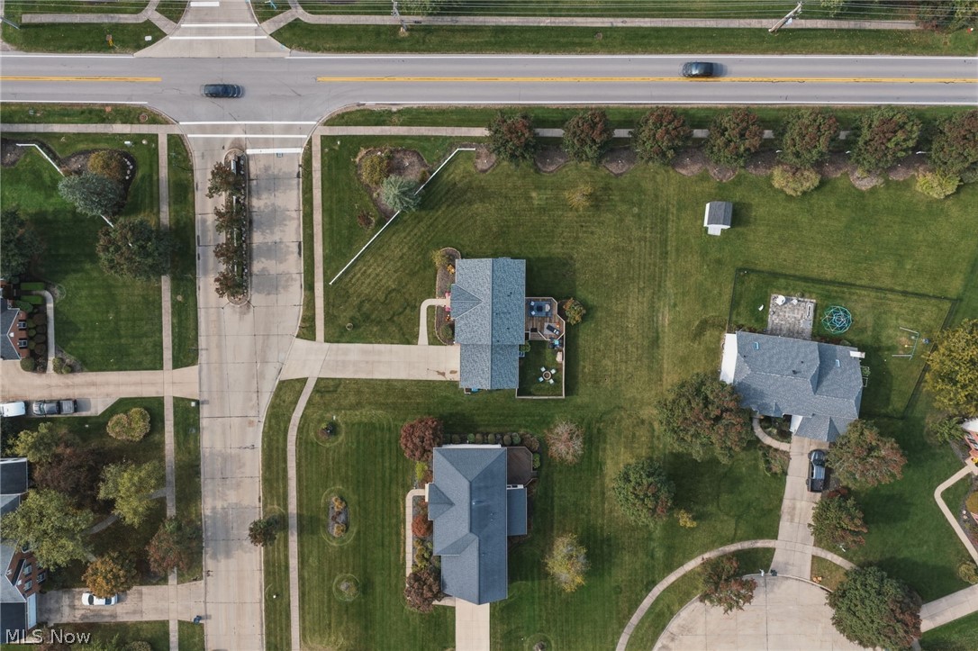 39280 Camelot Way Avon OH 44011