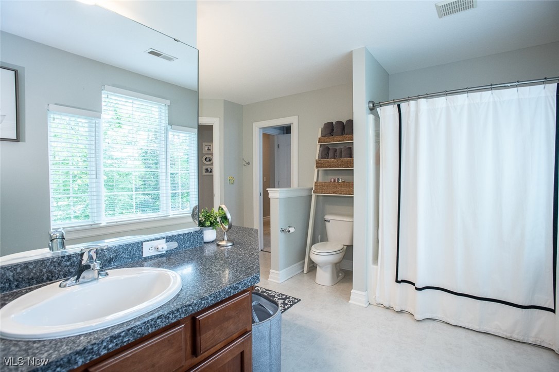 5226 Maplewood Farm Drive Medina OH 44256