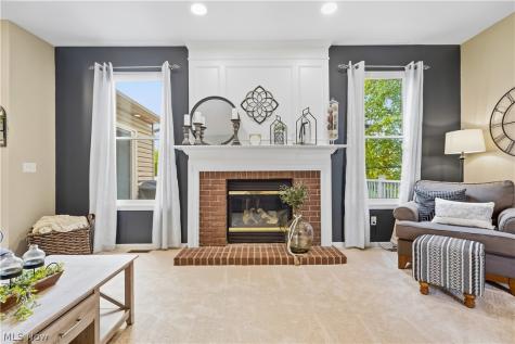 27212 Perry Circle Olmsted Twp OH 44138