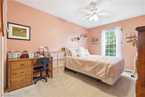 27212 Perry Circle Olmsted Twp OH 44138