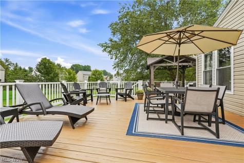 27212 Perry Circle Olmsted Twp OH 44138