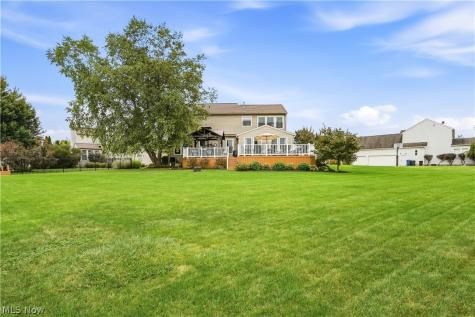27212 Perry Circle Olmsted Twp OH 44138