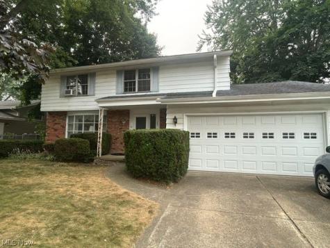 365 Wallace Drive Berea OH 44017