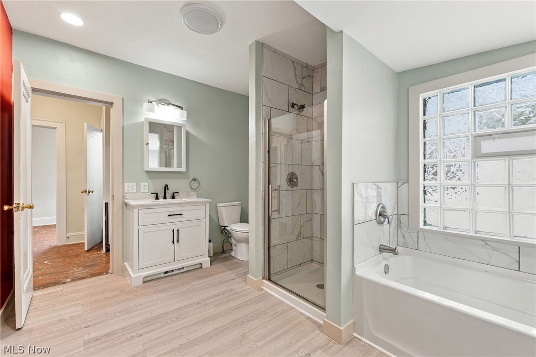 1734 Burgess Road Cleveland OH 44112
