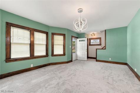 1734 Burgess Road Cleveland OH 44112