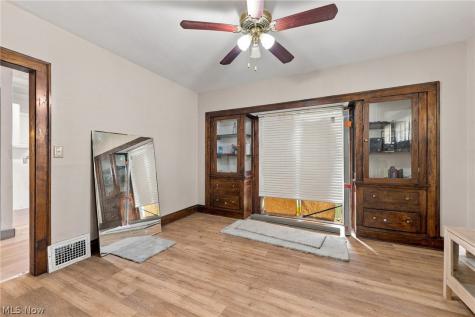 1734 Burgess Road Cleveland OH 44112