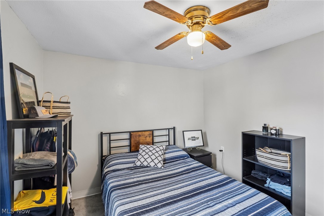170 17th Street NW Barberton OH 44203