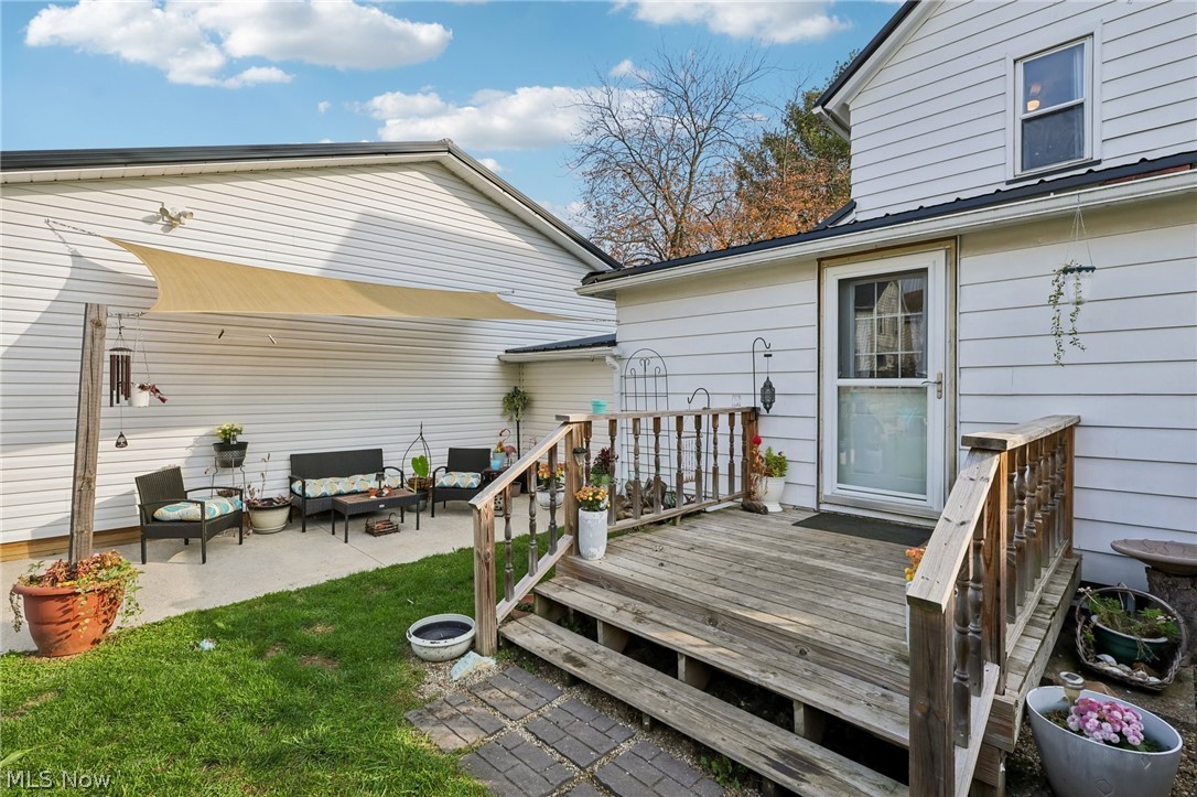 170 17th Street NW Barberton OH 44203
