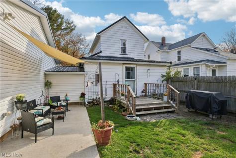 170 17th Street NW Barberton OH 44203