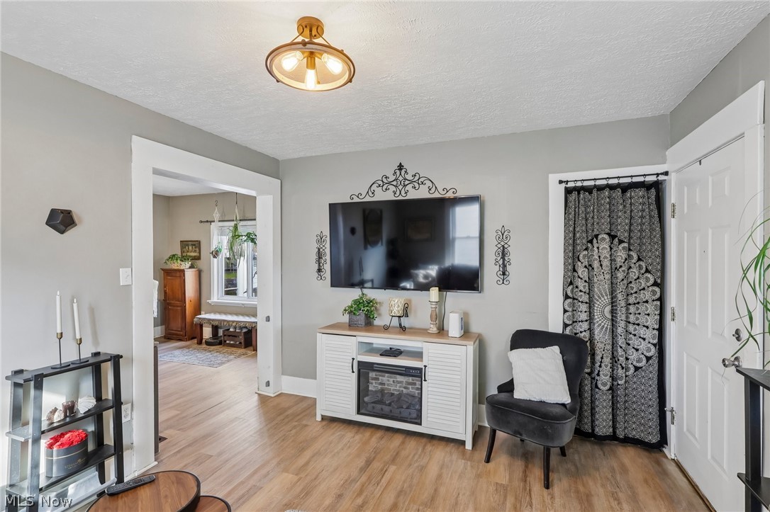 170 17th Street NW Barberton OH 44203