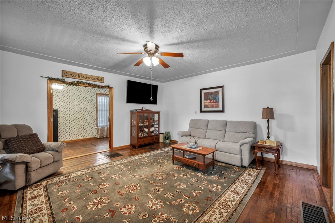 2250 Claus Road Vermilion OH 44089