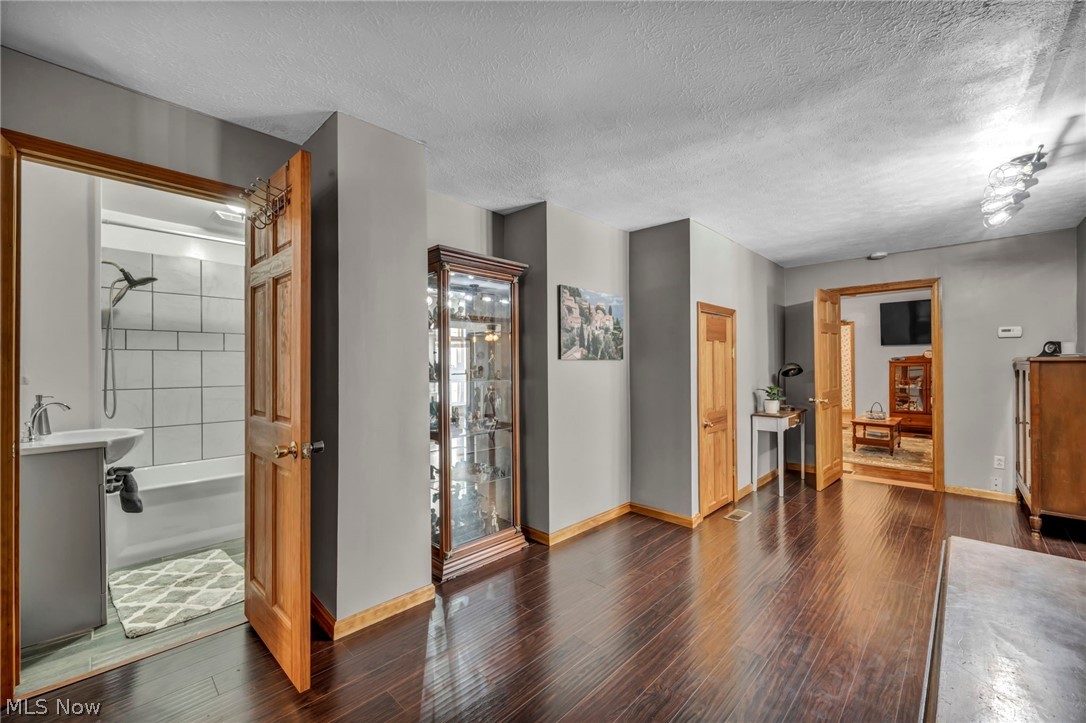 2250 Claus Road Vermilion OH 44089