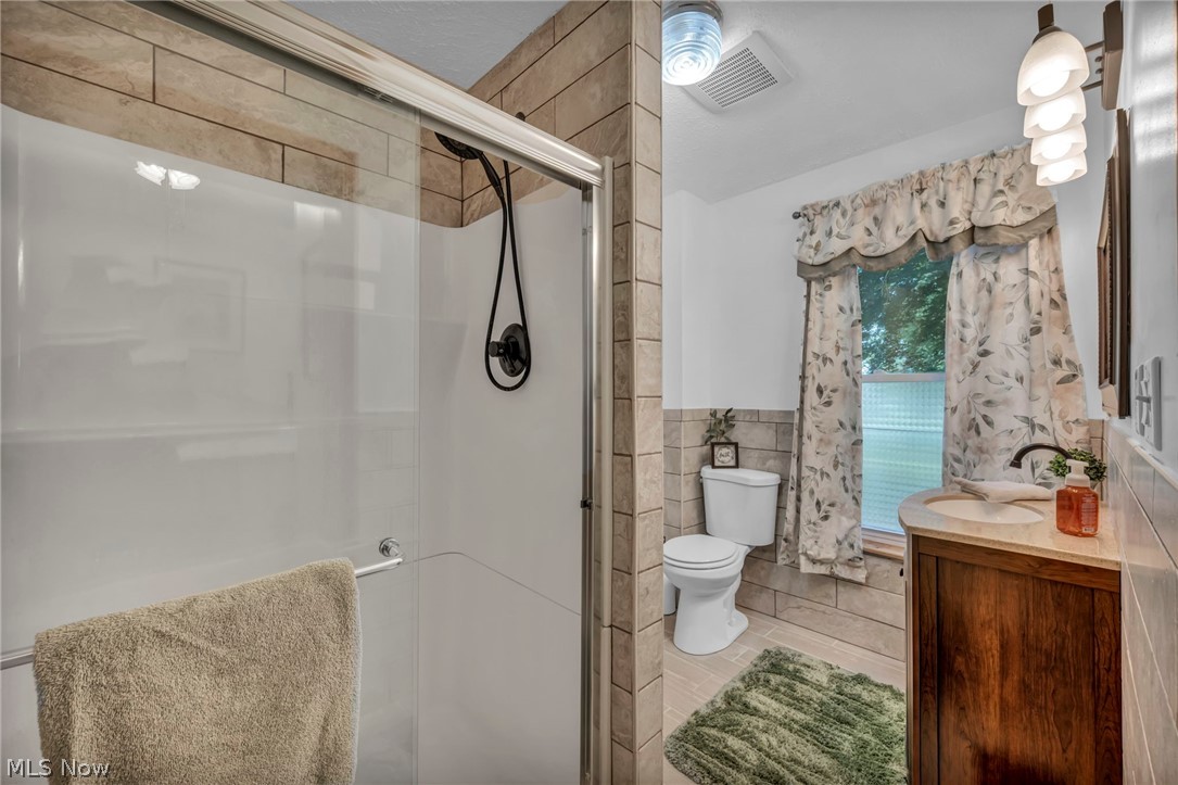 2250 Claus Road Vermilion OH 44089