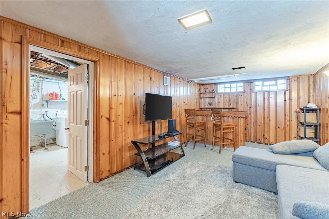 3342 W 155th Street Cleveland OH 44111