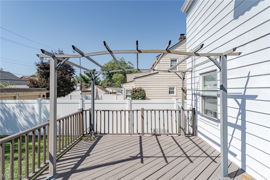 3342 W 155th Street Cleveland OH 44111