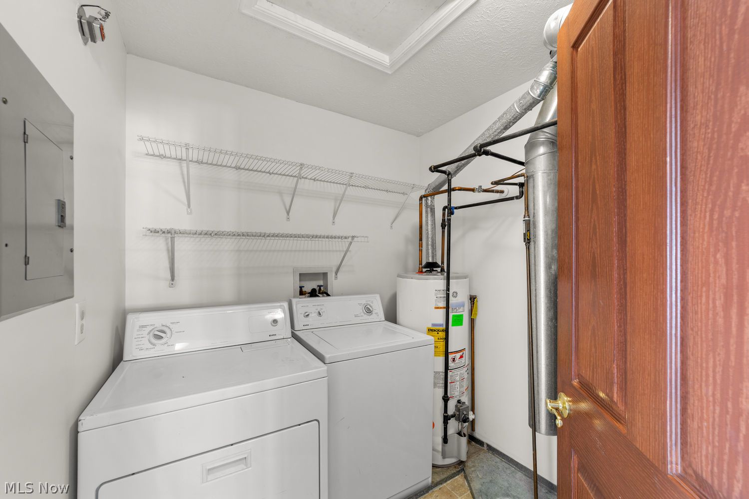 33 Vista Circle North Olmsted OH 44070