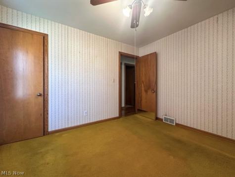 319 Summit Avenue Niles OH 44446