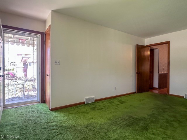 319 Summit Avenue Niles OH 44446