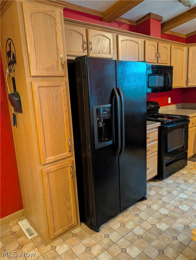 13683 E Pike Road Cambridge OH 43725