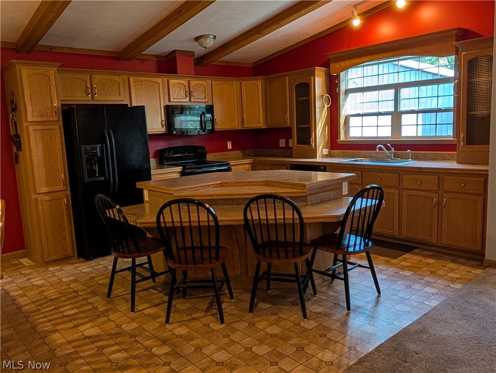 13683 E Pike Road Cambridge OH 43725