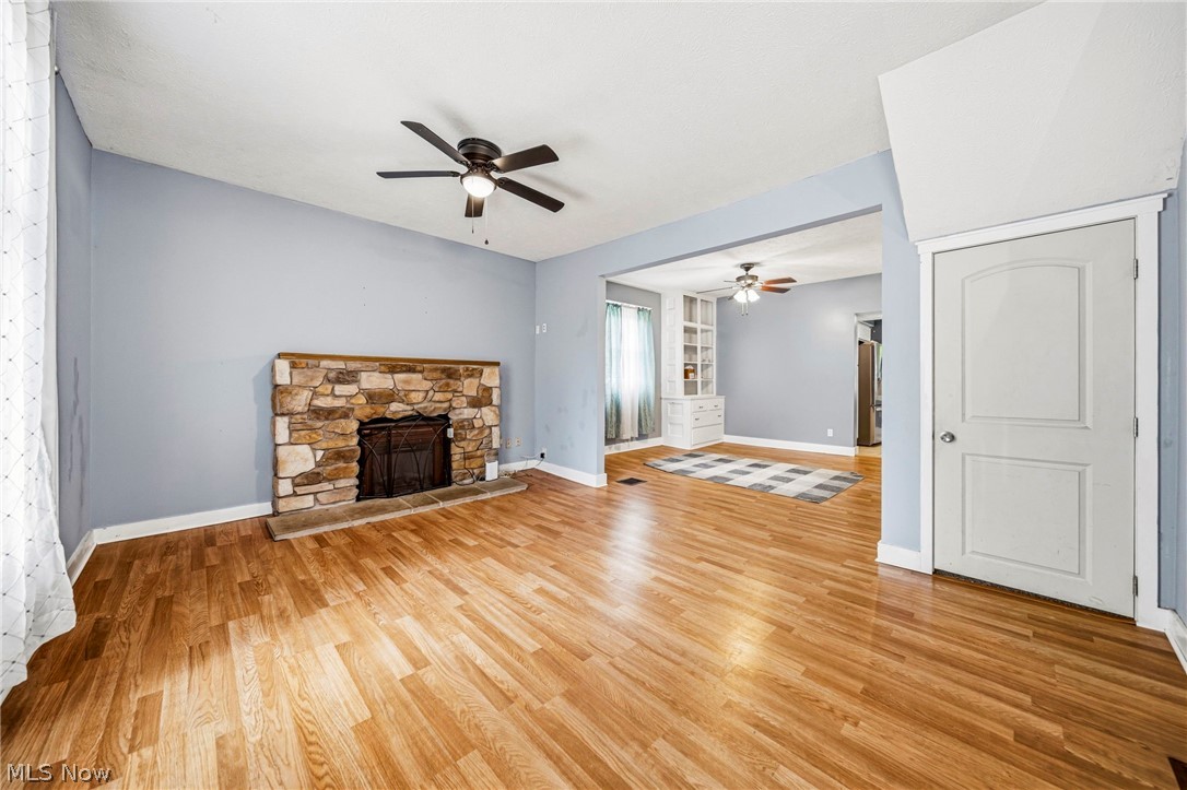 2885 E Water Street Rock Creek OH 44084