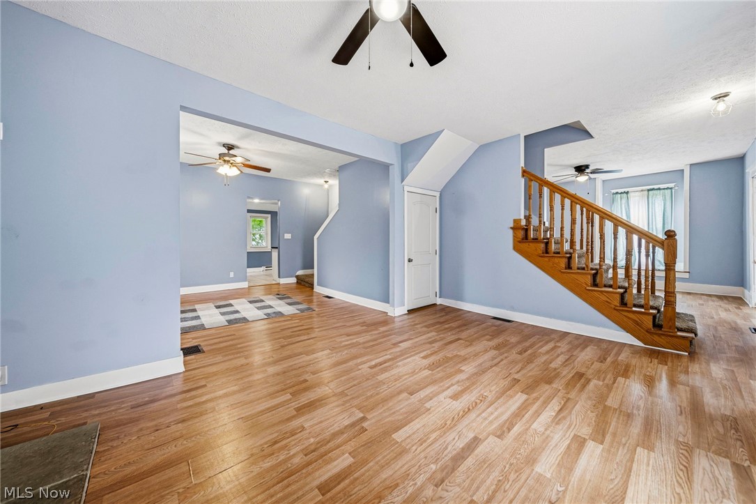 2885 E Water Street Rock Creek OH 44084