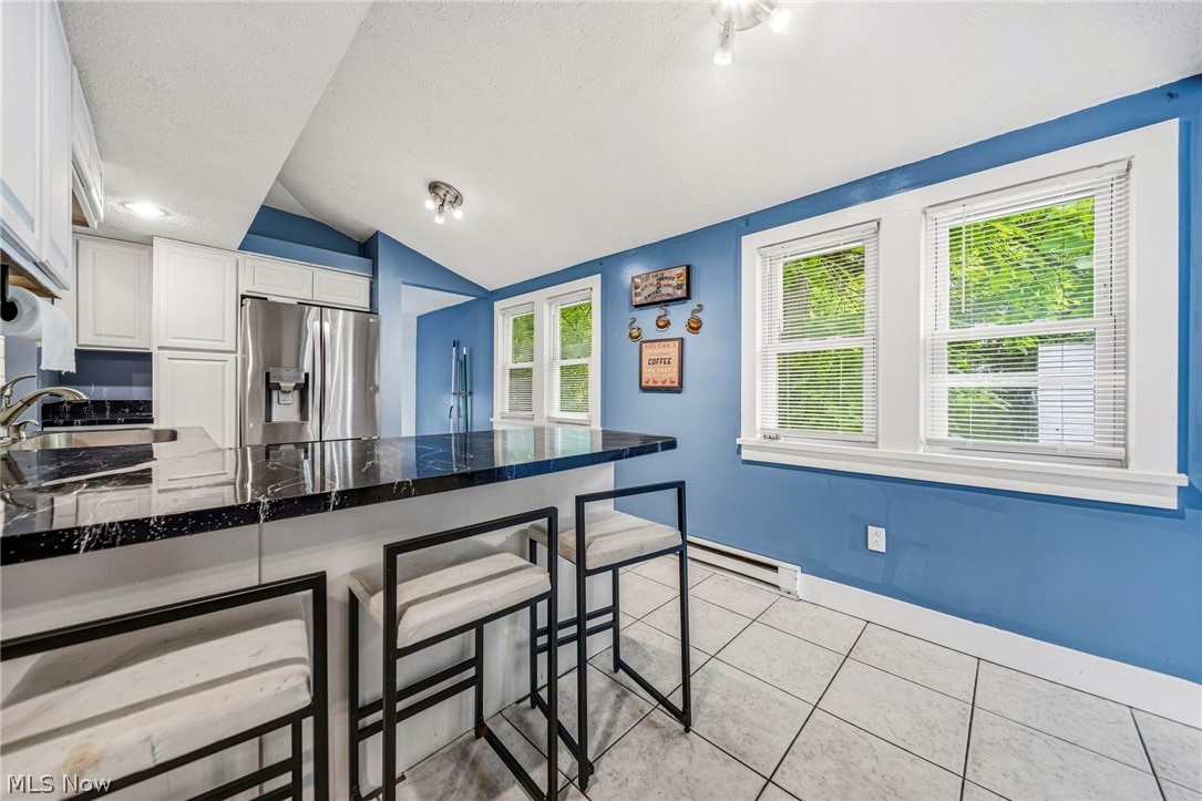 2885 E Water Street Rock Creek OH 44084