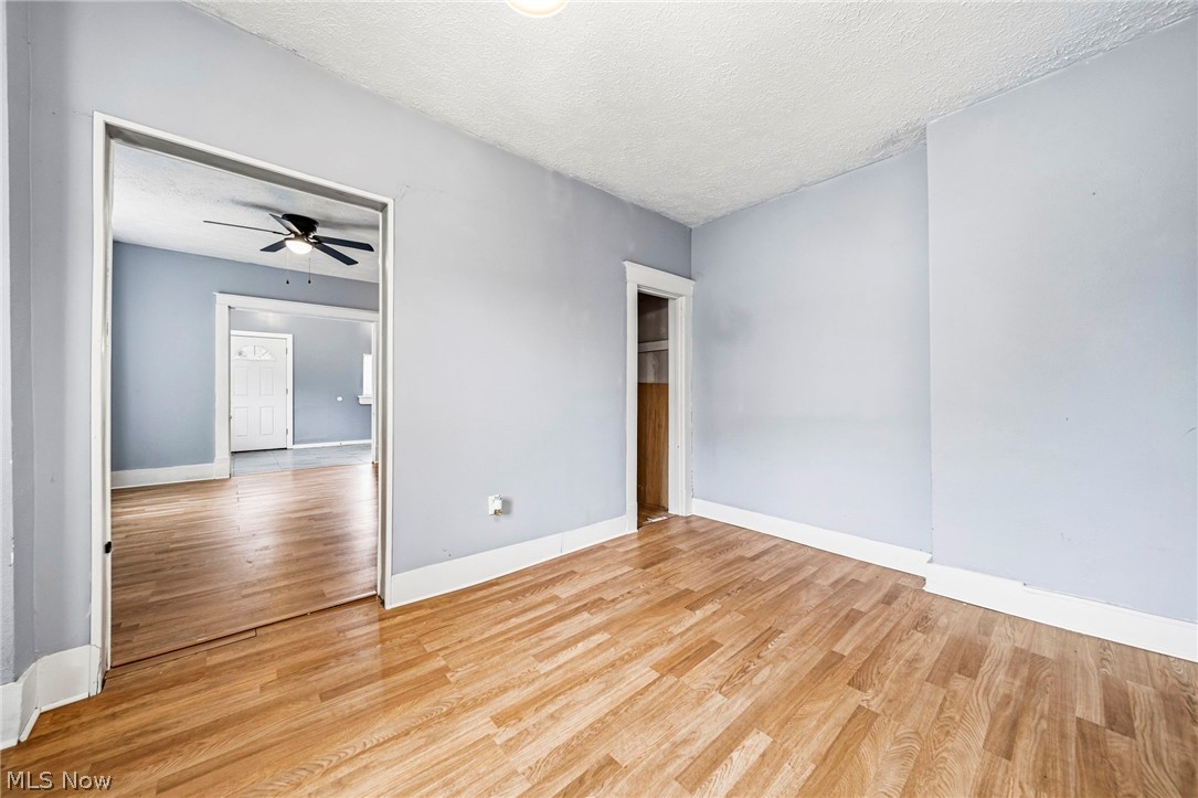 2885 E Water Street Rock Creek OH 44084