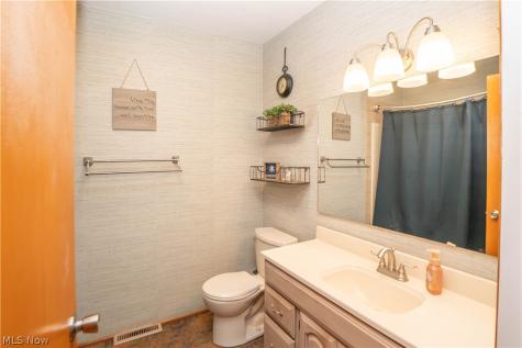 3524 Frawood Drive Uniontown OH 44685